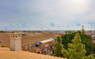 Property slide 21