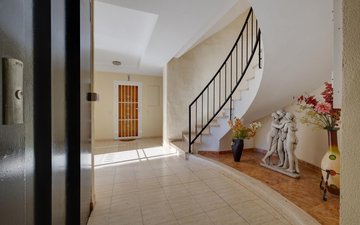 Property slide 31