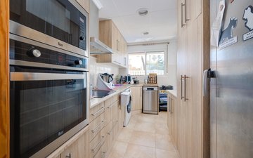 Property slide 22