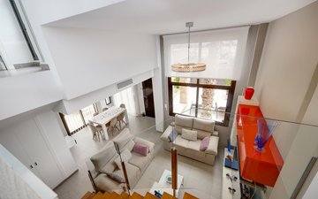Property slide 31