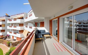 Property slide 32