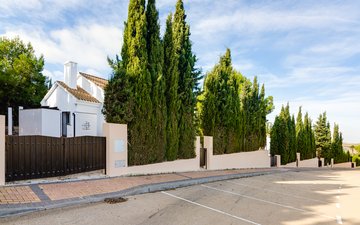 Property slide 44