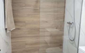 Property slide 25