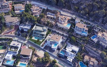 Property slide 16