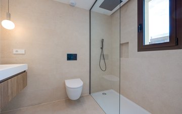 Property slide 22