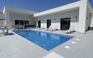 Property slide 30