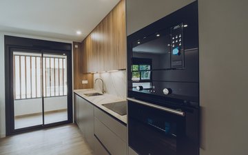 Property slide 17