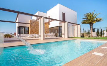 Property slide 32