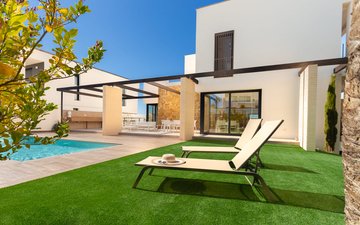 Property slide 35