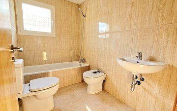 Property slide 23