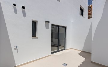 Property slide 18