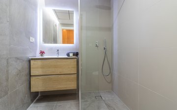 Property slide 34