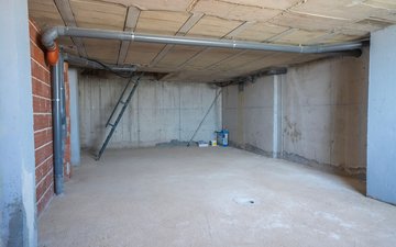 Property slide 36