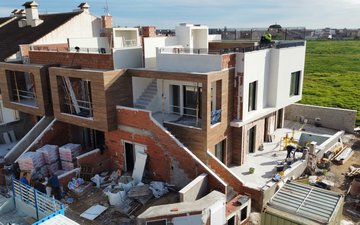 Property slide 50