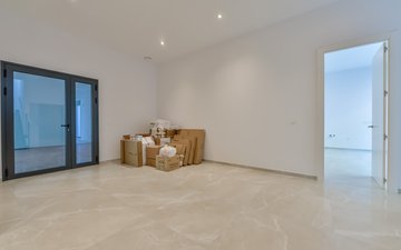 Property slide 19