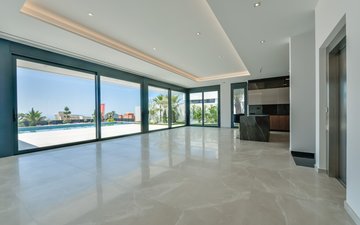 Property slide 20