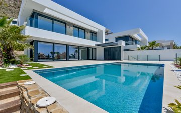 Property slide 22