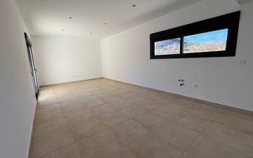 Property slide 22