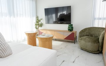 Property slide 9