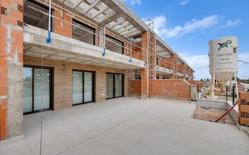 Property slide 42
