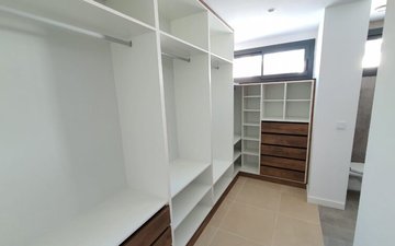 Slajd nieruchomości 29