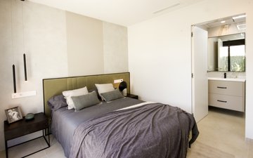 Property slide 21