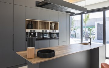 Property slide 20