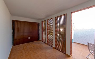 Property slide 20