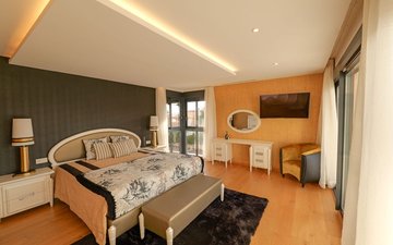 Property slide 28