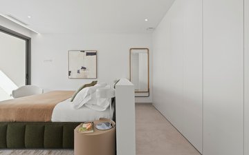 Property slide 31