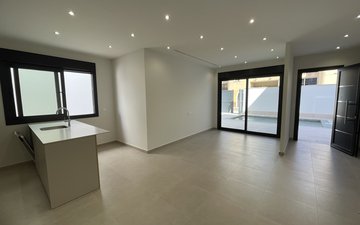 Property slide 32