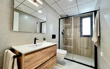 Property slide 20