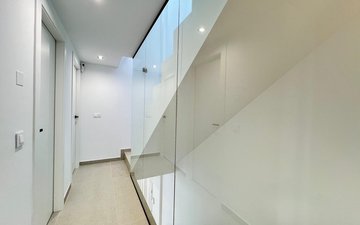 Property slide 40