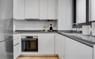 Property slide 48