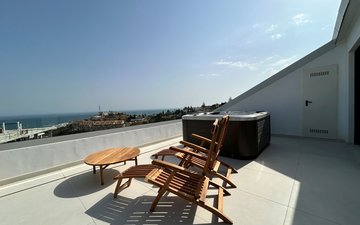 Property slide 10