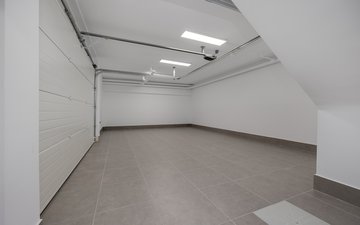 Property slide 30