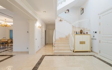 Property slide 31