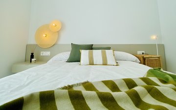 Property slide 38