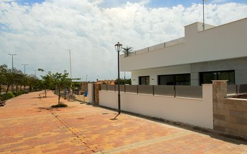 Property slide 43