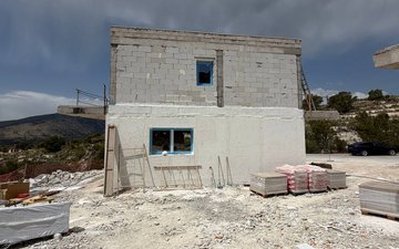 Property slide 39