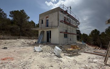 Property slide 40