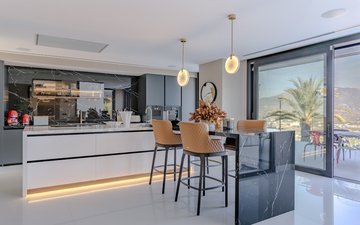 Property slide 21