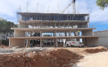 Property slide 37