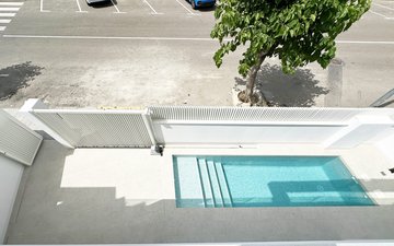 Property slide 14
