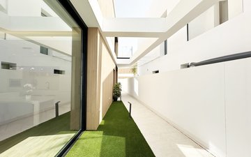 Property slide 39