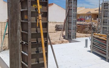 Property slide 15
