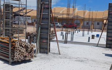 Property slide 16