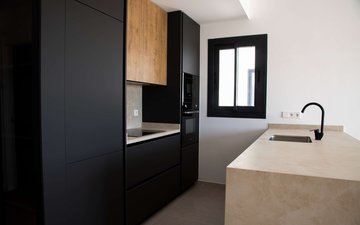 Property slide 20