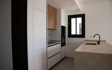 Property slide 18