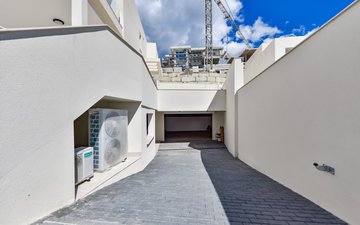 Property slide 16